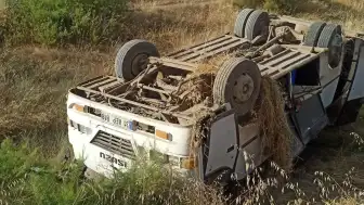 Amasya'da tarım işçilerini taşıyan minibüs devrildi: 16 yaralı