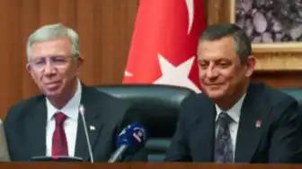 Ankara Büyükşehir Belediye Başkanı Mansur Yavaş'tan Özgür Özel'e Tebrik Telefonu