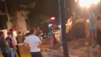 Avcılar'da İş Makinesinin Su Borusunu Delmesiyle 4 Mahalle Susuz Kaldı
