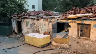 Cevizli Mahallesi'nde metruk bir konutta kadın cesedi bulundu