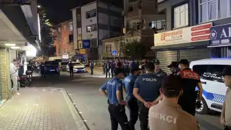 Gebze'de Silahlı Kavga: 1'i Yoldan Geçen Vatandaş 3 Yaralı