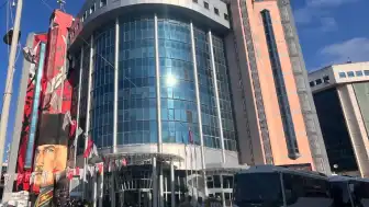 İş Adamı T.K.'dan Fatma Kaplan Hürriyet'e Altın Borç İddiası: 3 Kilogram Altın Verdiğini Öne Sürdü