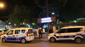 Kilis'te Çay Bahçesinde Silahlı Saldırı: Boşanma Aşamasındaki Kadın Ağır Yaralandı