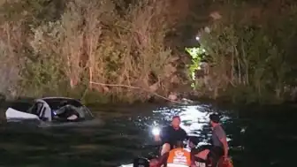 Tunceli'de Otomobilin Munzur Nehri'ne Devrilmesi Sonucu Bir Kişi Hayatını Kaybetti