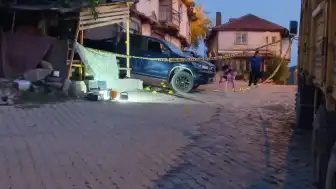 Hocalar'da Husumet Tartışması Kanla Bitti: İki Genç Hayatını Kaybetti