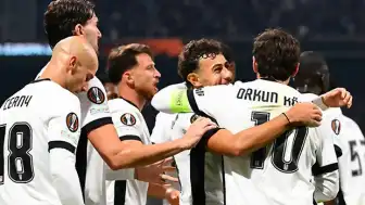 Beşiktaş, Marsilya'yı Farklı Mağlup Etti: Güntekin Onay Değerlendirdi