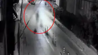İstanbul'da Sokakta Çıplak Dolaşan Şüpheli Gözaltına Alındı