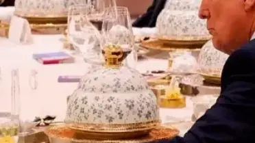 ABD Başkanı Trump ve Çin Devlet Başkanı Şi Arasında Dikkat Çeken An