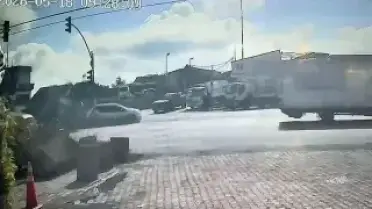 Arnavutköy'de Zincirleme Kaza: 5 Yaralı