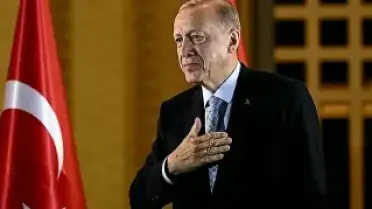 Cumhurbaşkanı Erdoğan'dan Yeni Siyasi Geçişlere İlişkin Açıklama: "Aramıza Katılacak Yeni Arkadaşlar Olabilir"