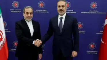 Dışişleri Bakanı Hakan Fidan, İranlı Mevkidaşıyla Görüştü