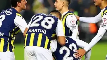 E.M., Fenerbahçe'den Ayrıldı