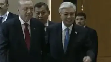 Erdoğan, Kazakistan'da Resmi Törenle Karşılandı