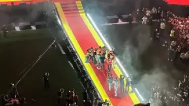 Galatasaray, 26. Şampiyonluk Kupasını Törenle Aldı