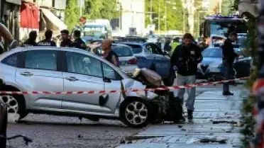 Modena'da Araçla Yayalara Saldırı: Sekiz Yaralı, Failin Kimliği Belirsiz