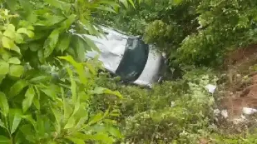Sakarya'da Trafik Kazası: 3 Yaralı