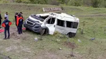 Yozgat'ta Öğrenci Servisi Devrildi: 3 Ölü, 7 Yaralı