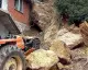 Amasya'da Heyelan: Ev ve Traktör Kaya Parçalarının Altında Kaldı