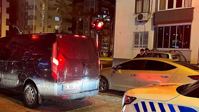Adana'da Silahlı Saldırı: 1 Ağır Yaralı, 2 Şüpheli Gözaltında