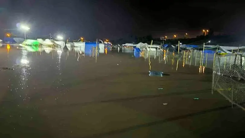 Hatay'ın Dörtyol İlçesinde Şiddetli Yağış Hayvan Pazarını Vurdu