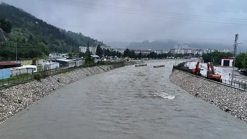 Tokat'ta Taşkın Nedeniyle 4 Bin Haneden Fazla Konut Tahliye Edildi