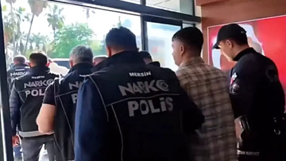 77 ilde düzenlenen uyuşturucu operasyonlarında 2 tonun üzerinde madde ele geçirildi