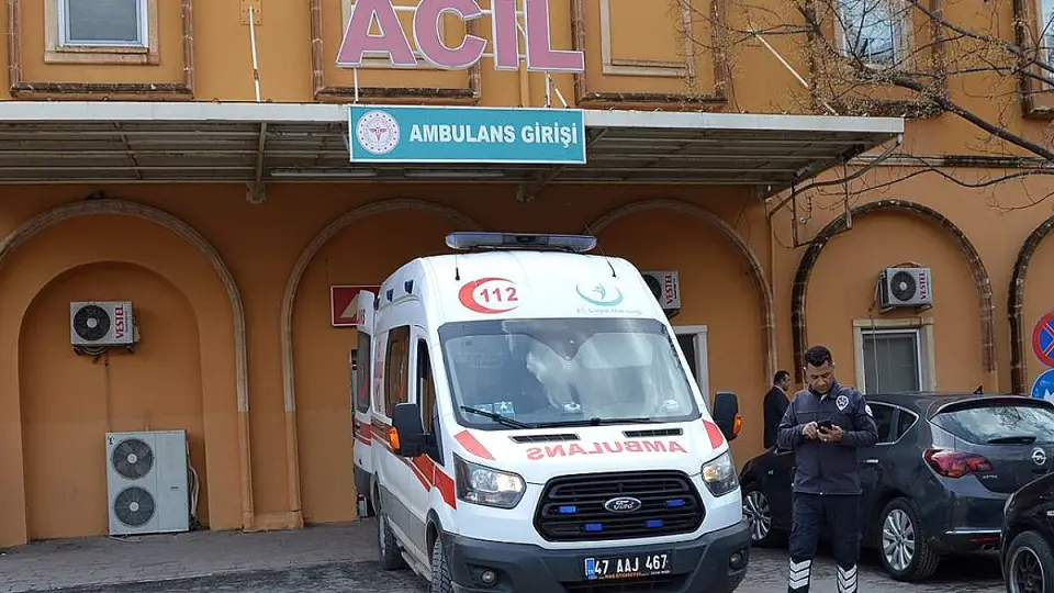 Amcasının Geri Manevrası Sonucu Otomobil Altında Kalan Bebek Hayatını Kaybetti