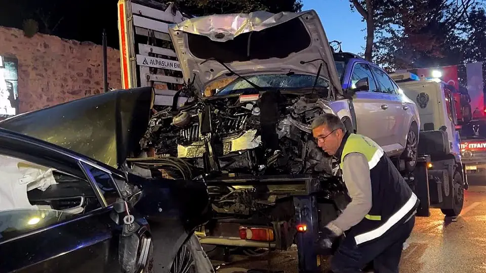 Beşiktaş'ta Trafik Kazası: 9 Yaralı