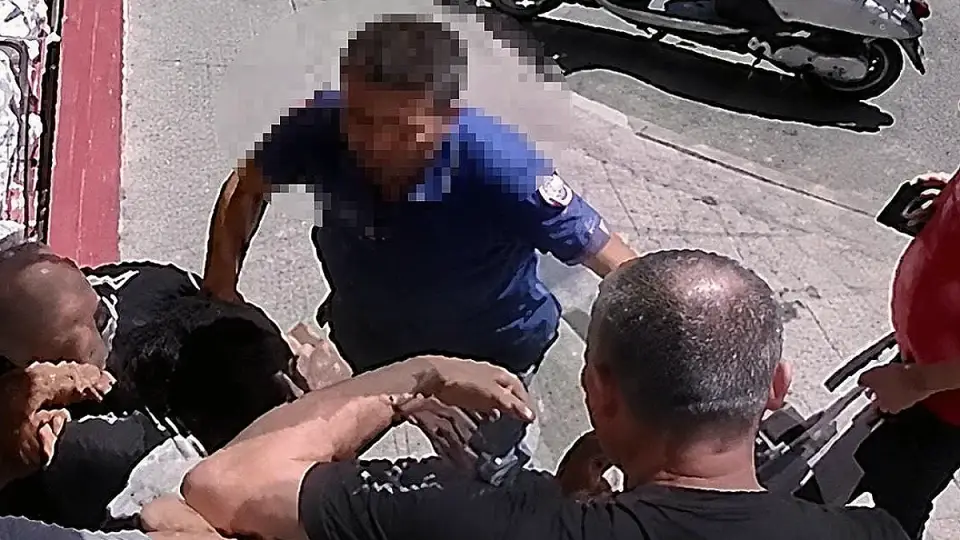 Çorlu'da İki Polisi Şehit Eden Zanlı, Linç Edilmekten Polis Tarafından Kurtarıldı