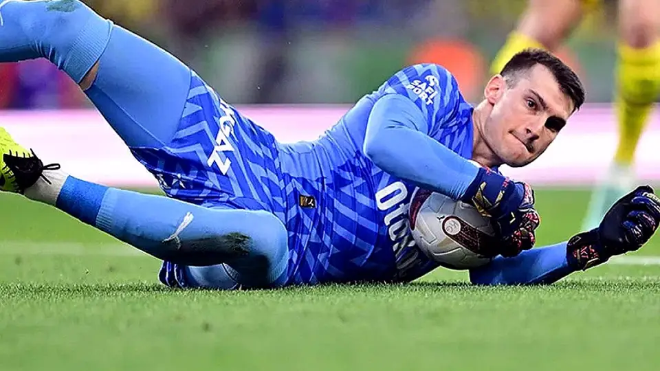 Fenerbahçe'den Livakovic için 5 Milyon Euro bonservis beklentisi