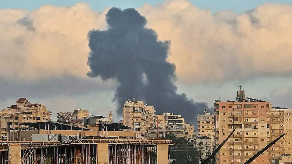 İsrail'den Lübnan'a Yeni Hava Saldırıları