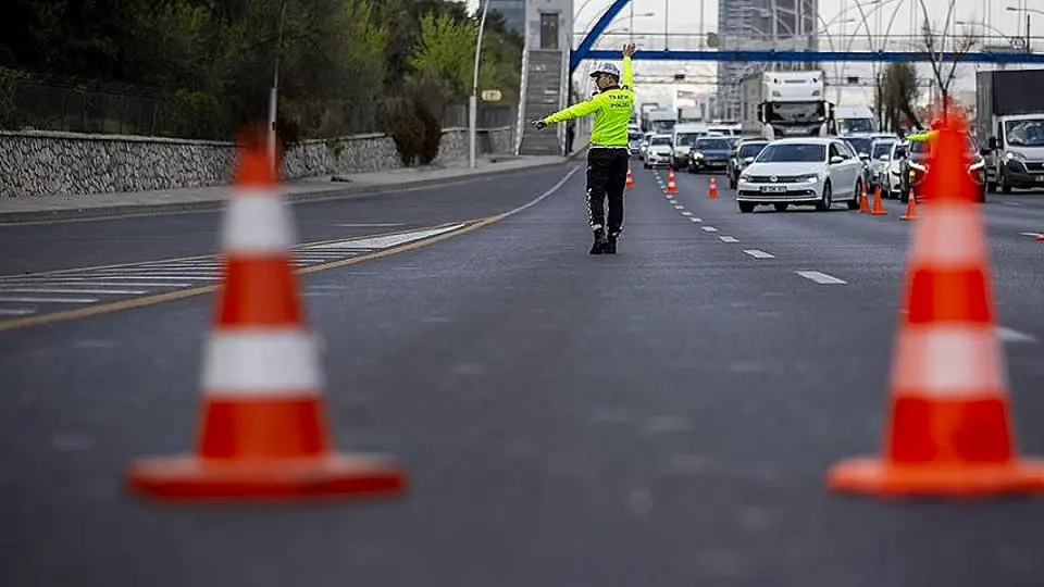 İstanbul'da Futbol Maçı Nedeniyle Bazı Yollar Trafiğe Kapatılacak