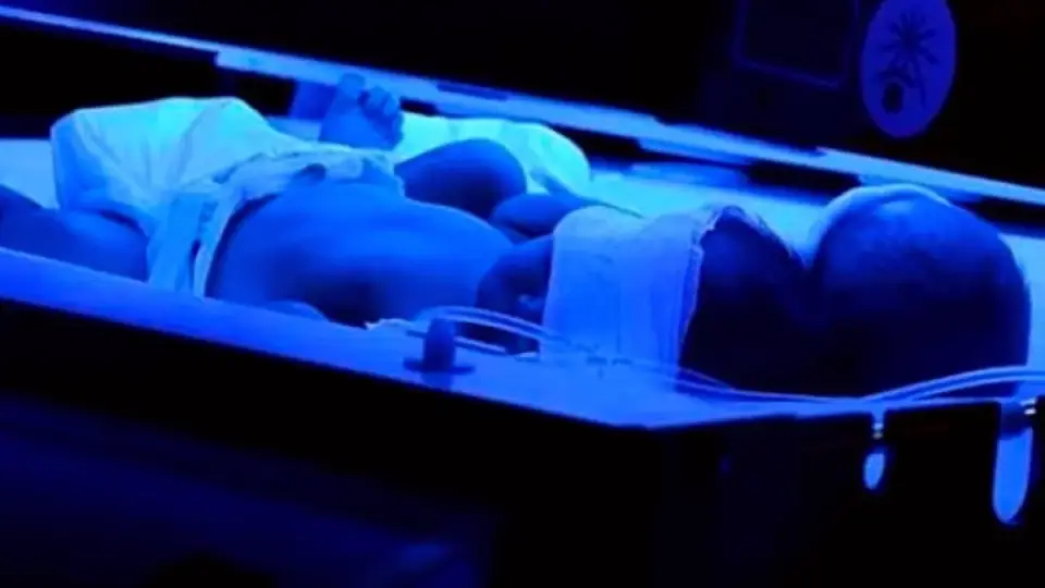 İstanbul'da Hastanede Kuvözdeki Bebek Yandı: 3. Derece Yanık Oluştu