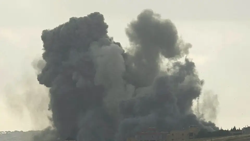 Orta Doğu'da Çatışmalar Sürüyor: İsrail Lübnan'ın Güneyini Bombaladı