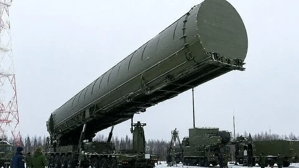 Rusya'dan 'Şeytan II' Füzesi Testi: Putin Yıl Sonu Göreve Hazır Olacağını Duyurdu