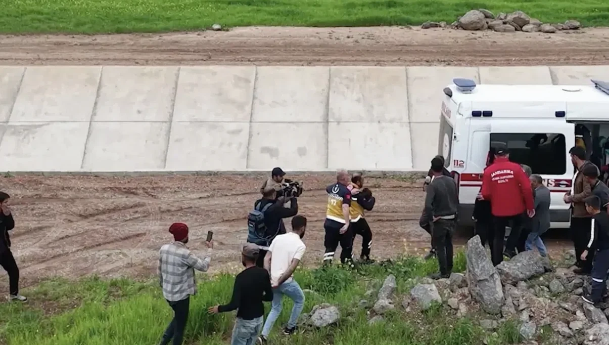 Diyarbakır'da Kayıp Olarak Aranan 3 Yaşındaki Çocuk Bulundu