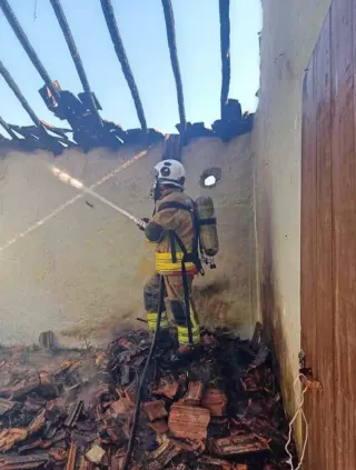 Hatay'da Müstakil Evde Yangın: Kullanılmaz Hale Geldi