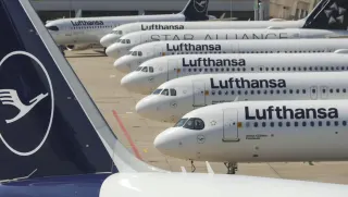Lufthansa, İran Savaşının Etkisiyle 20 Bin Uçuş İptal Etti