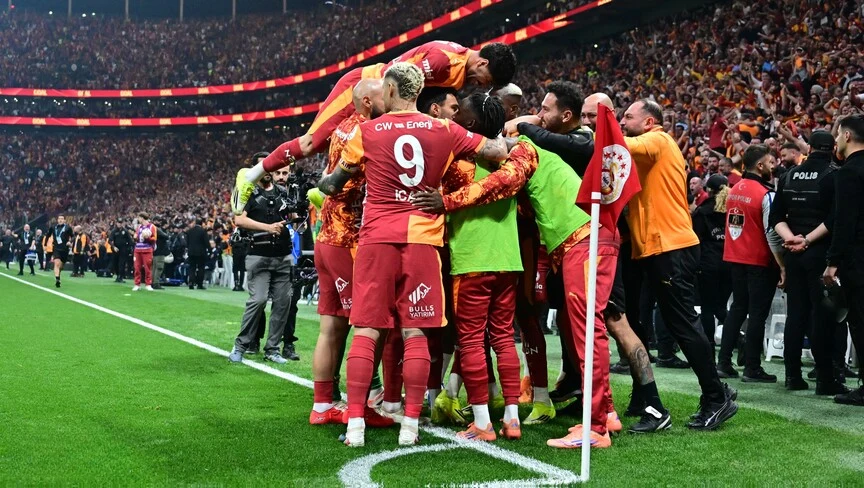 Galatasaray, Süper Lig'de 19. şampiyonluğunu ilan etti