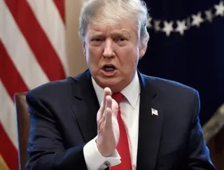 Trump'tan İran Ateşkesi Sonrası Yeni Hedef: Küba