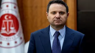 33 ilde yasa dışı bahis operasyonu: 8,7 milyar TL suç geliri ele geçirildi