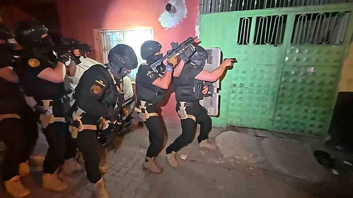 Adana'da DEAŞ Operasyonu: 16 Şüpheli Gözaltına Alındı