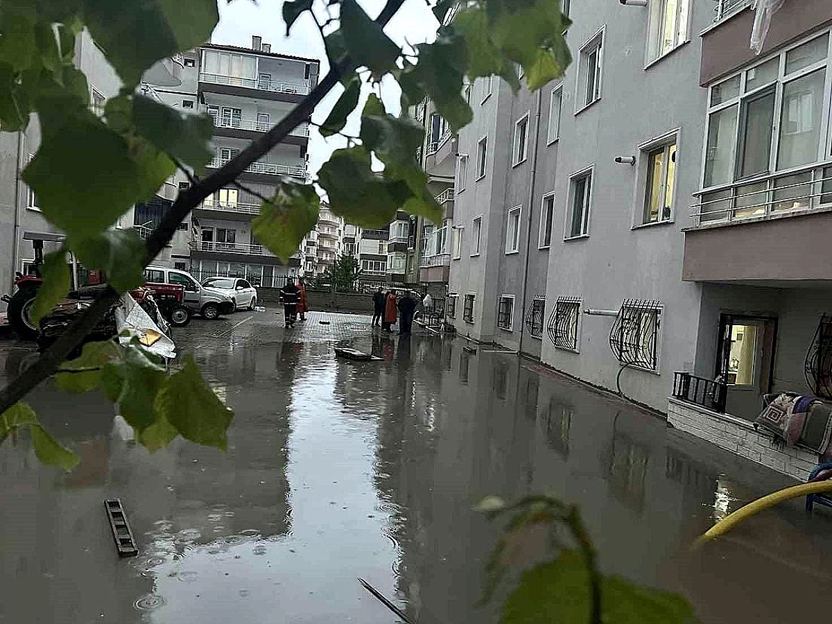 Çankırı'da Metrekareye 41 Kilogram Yağış Düştü, 583 Su Baskını İhbarı Yapıldı