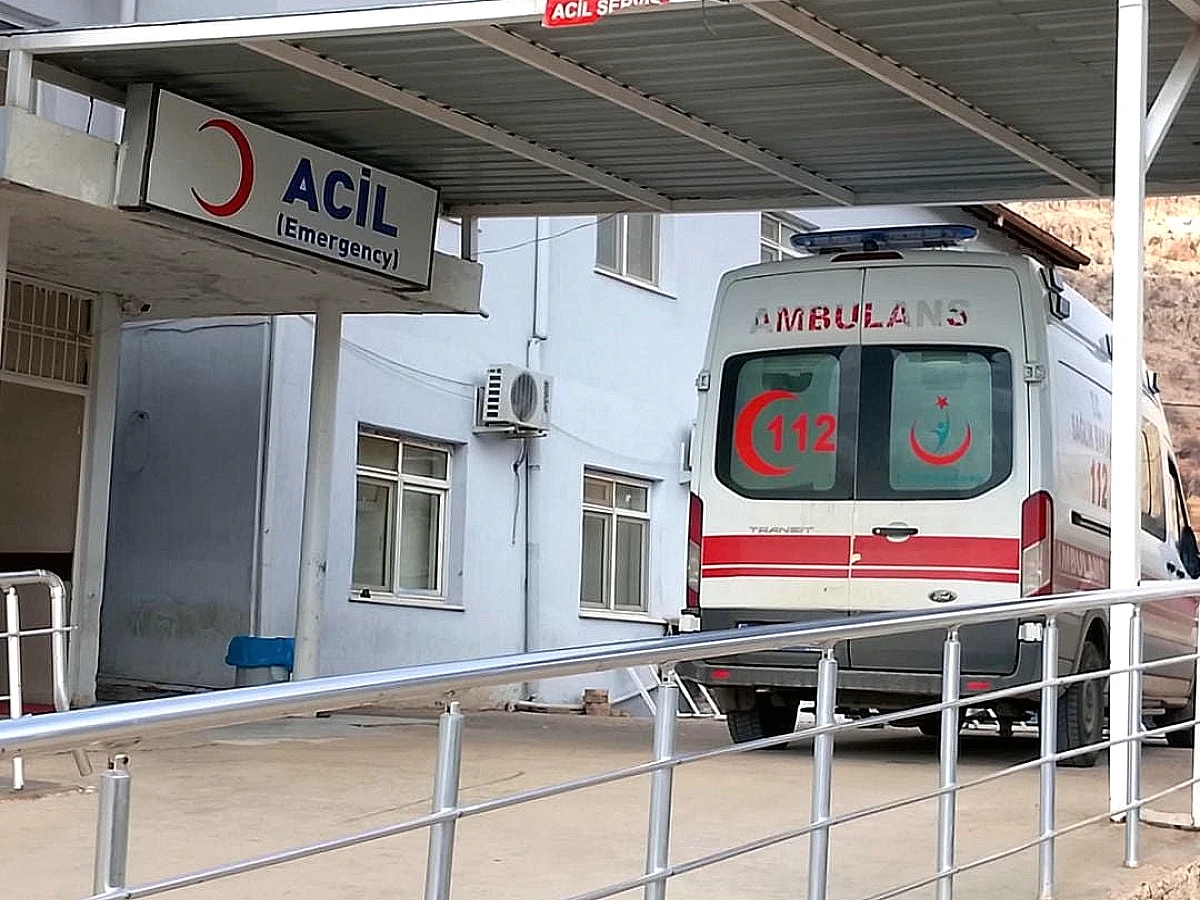 Elektrikli Fırında Ekmek Pişirirken Akıma Kapılan Genç Kadın Hayatını Kaybetti