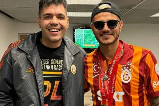 Emir Can İğrek'ten Fenerbahçe Marşı Açıklaması: 'Yazarım, Galatasaray'a Oyuncu Alırım'