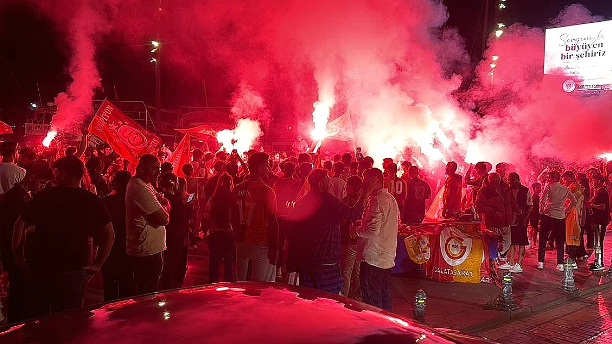 Galatasaray'dan 4-2'lik Galibiyetle Şampiyonluk: Bodrum'da Coşkulu Kutlama