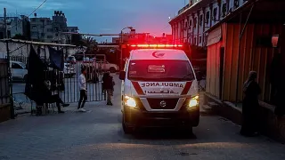 Gazze'de İsrail Saldırısı ve Mühimmat Patlaması: 16 Filistinli Yaralandı