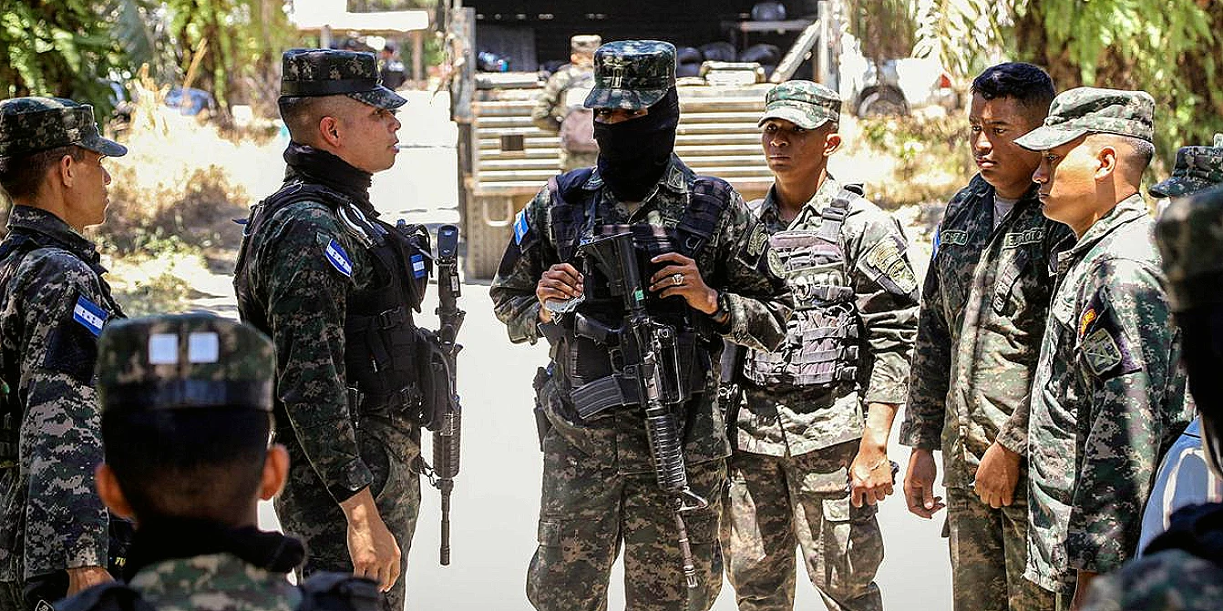 Honduras'ta Çifte Vahşet: 25 Ölü, 6 Polis Şehit