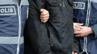 İBB Soruşturmasında Gözaltı: O.Y. Türkiye'ye Dönüşünde Yakalandı