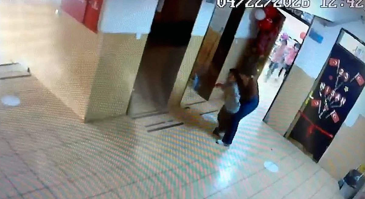 İlkokul Öğrencisi A.K.'a Heimlich Manevrası Uygulandı